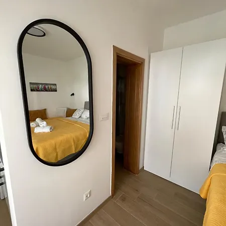 Apartment Topic - Promajna